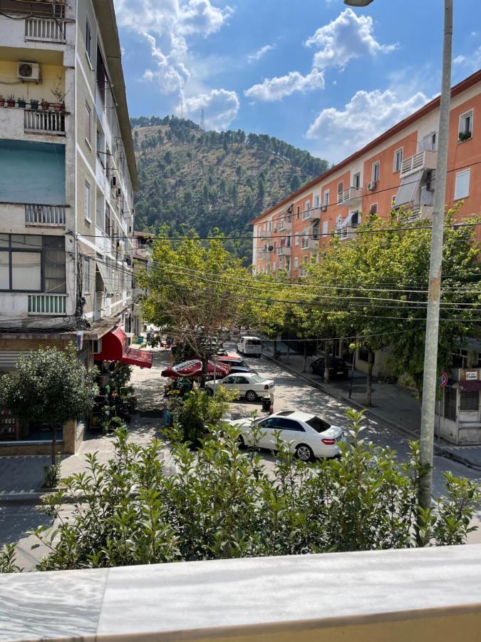 Centre Hotel Berat Extérieur photo
